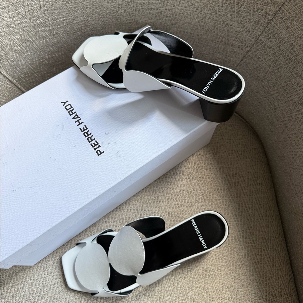 Pierre Hardy Women's Bulles Black and White Sandals - Picture 4 of 7
